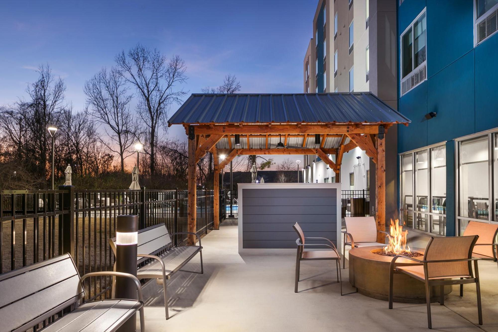 Candlewood Suites Chattanooga Hamilton Place By Ihg エクステリア 写真