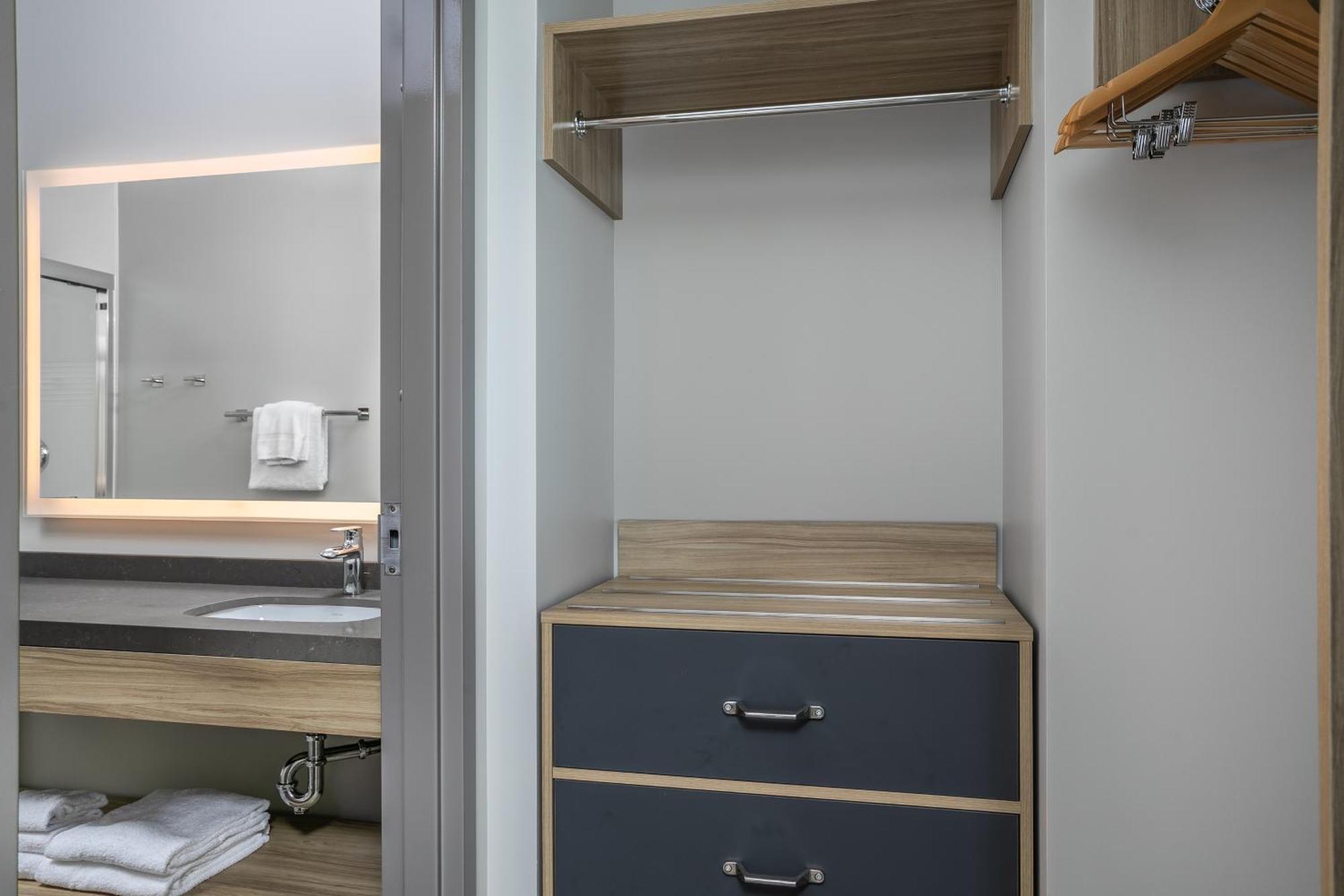 Candlewood Suites Chattanooga Hamilton Place By Ihg エクステリア 写真